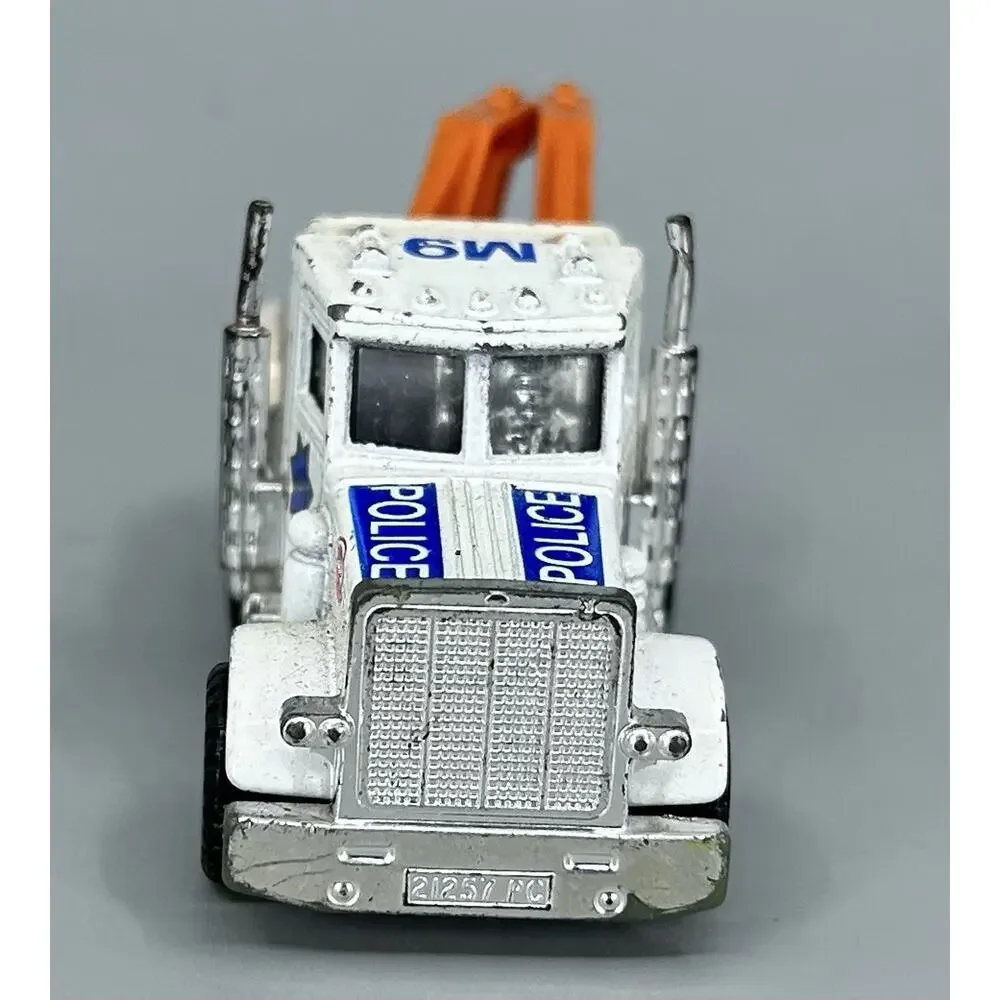 Vintage Matchbox Peterbilt Police Tow Truck Wrecker 1981 Loose 1:80 Macau M9